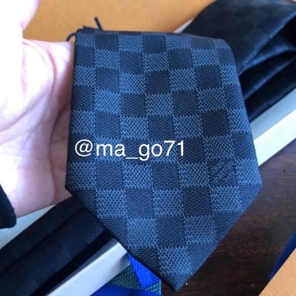 Louis Vuitton Damier black tie NWT - Picture 6 of 6